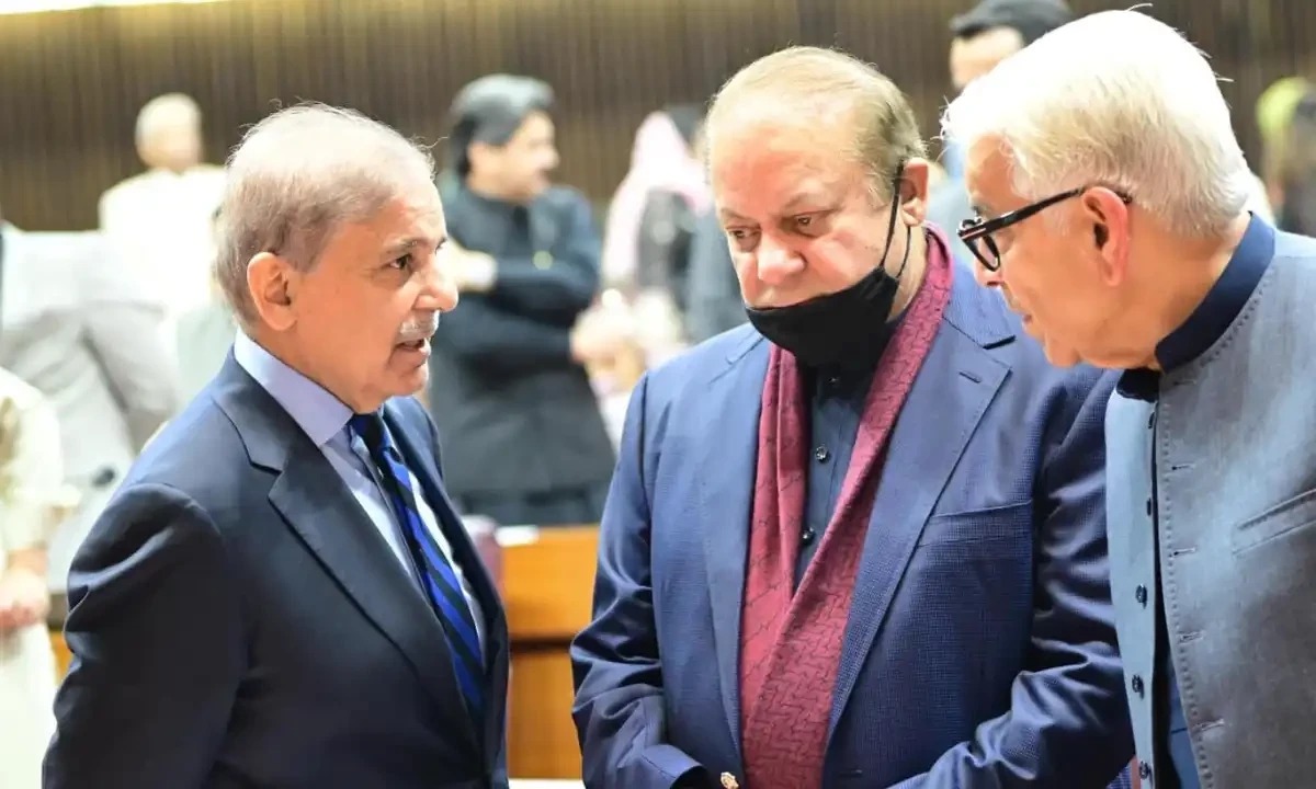 کشمیر میں حکومت سازی، نواز شریف نے پارٹی پالیسی واضع کردی