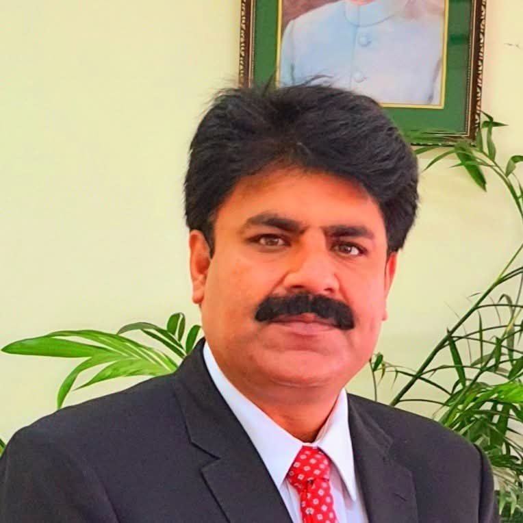 عدالتی تقرریوں پر آئینی تعطل: کیا صدرِ مملکت جوڈیشل کمیشن آف پاکستان کی سفارشات روک سکتے ہیں؟