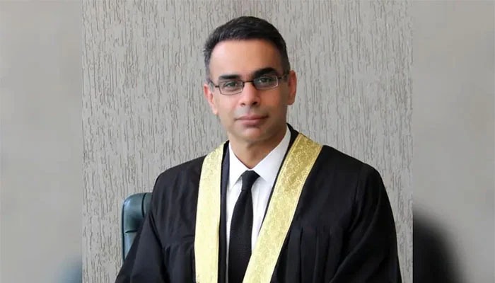 رجسٹرار کا نوٹس، جسٹس بابر ستار نے اسلام آباد کا سرکاری گھر خالی کردیا