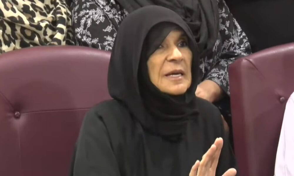 عظمیٰ خان نے ایک اور توہینِ عدالت درخواست سپریم کورٹ میں دائر کر دی