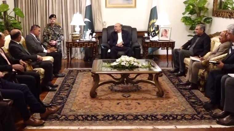 صدر زرداری سے ملائیشین وزیرِ داخلہ کی ملاقات، سکیورٹی و تجارتی تعاون بڑھانے پر اتفاق