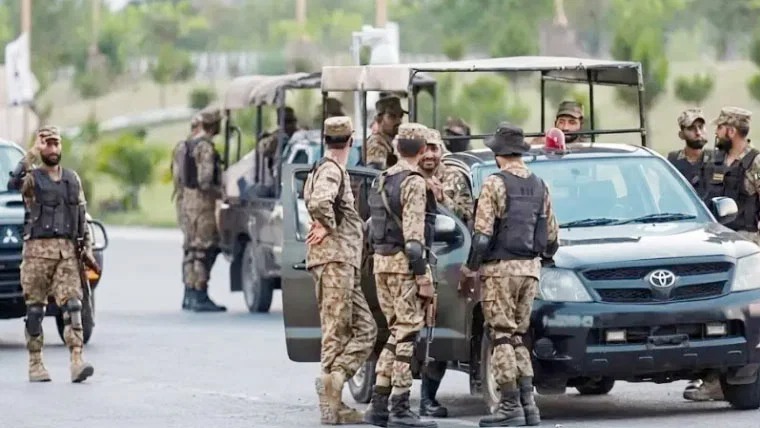 خیبرپختونخوا اور بلوچستان میں کارروائیاں، 17 دہشت گرد مارے گئے، 6 جوان شہید