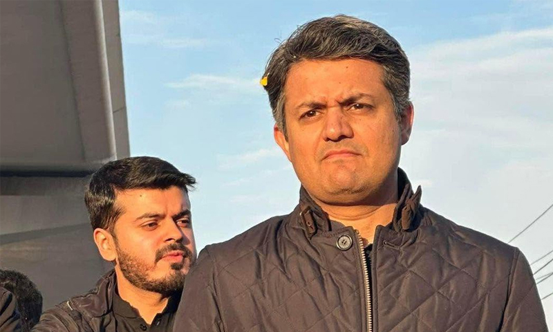 حماد اظہر کی والدہ کا چیف جسٹس سے فوری انصاف کی فراہمی کا مطالبہ