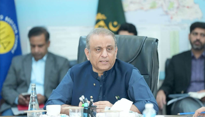 دسمبر میں لودھراں، ملتان اور جنوری میں پنڈی بھٹیاں، فیصل آباد موٹروے کا افتتاح ہوگا، عبدالعلیم خان