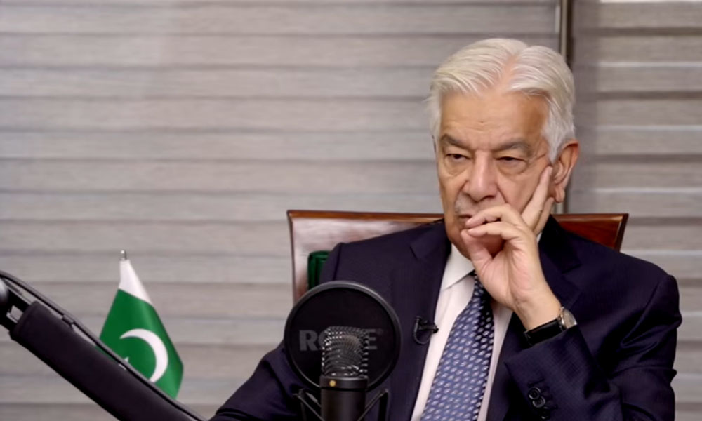 اہم فیصلوں کا وقت آچکا ،خیبرپختونخوا کے عوام کو دہشت گردوں کے رحم و کرم پر نہیں چھوڑا جاسکتا، خواجہ آصف