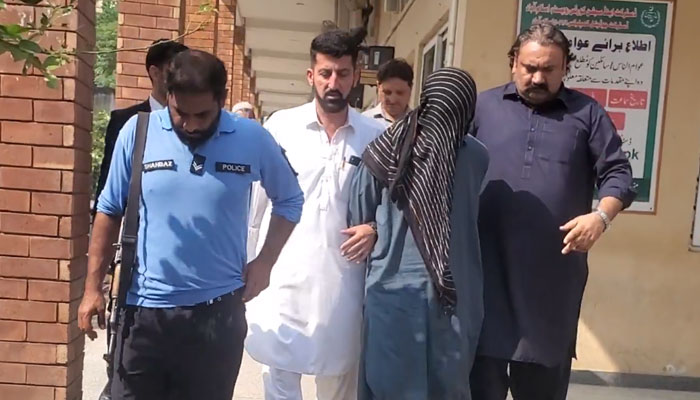 اسلام آباد طالبہ خود کشی کیس: ملزم سے 21 لاکھ روپے کی ریکوری کر لی گئی