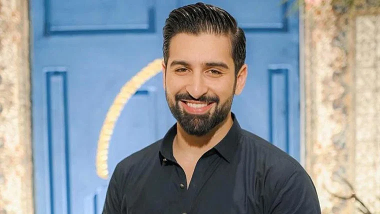میاں بیوی کے جھگڑے سوشل میڈیا پر لانا غلط ہے، منیب بٹ